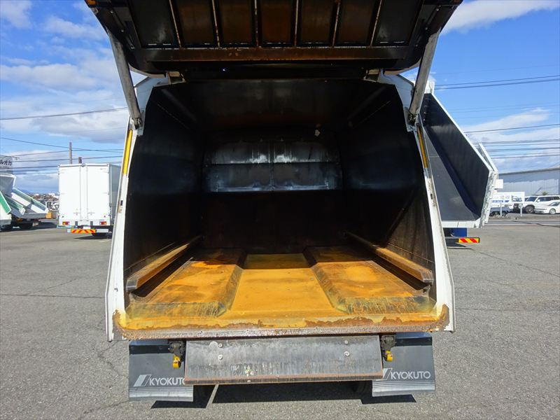 いすゞ フォワード SKG-FRR90S2(2WD)の写真22