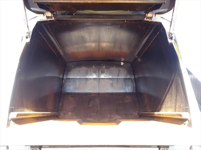 いすゞ フォワード SKG-FRR90S2(2WD)の写真23