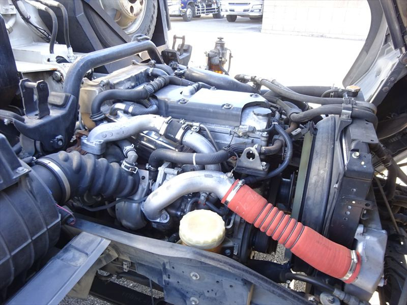 いすゞ フォワード SKG-FRR90S2(2WD)の写真39