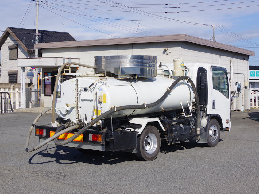 いすゞ フォワード PDG-NPR75N(2WD)の写真4