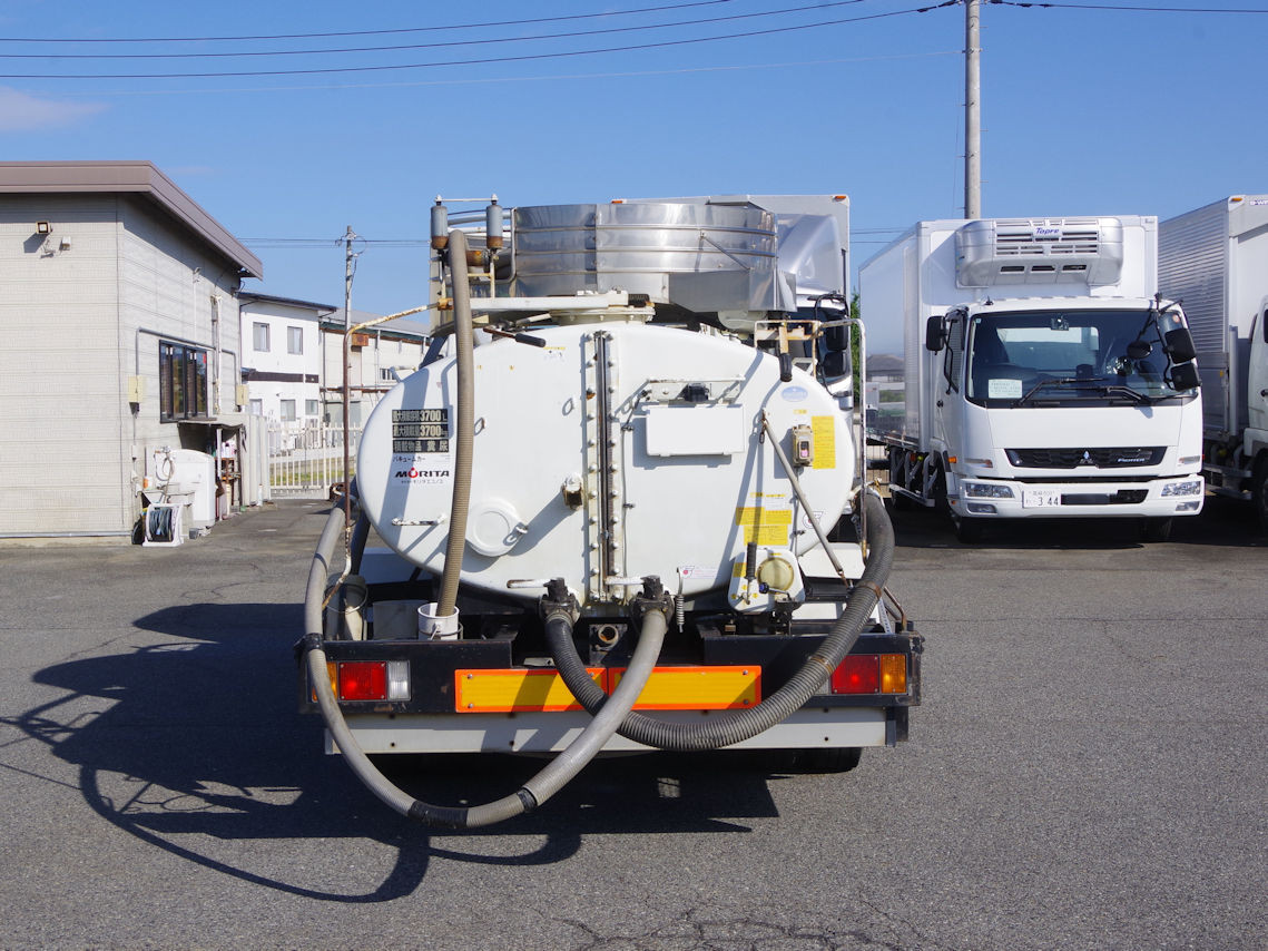 いすゞ フォワード PDG-NPR75N(2WD)の写真20