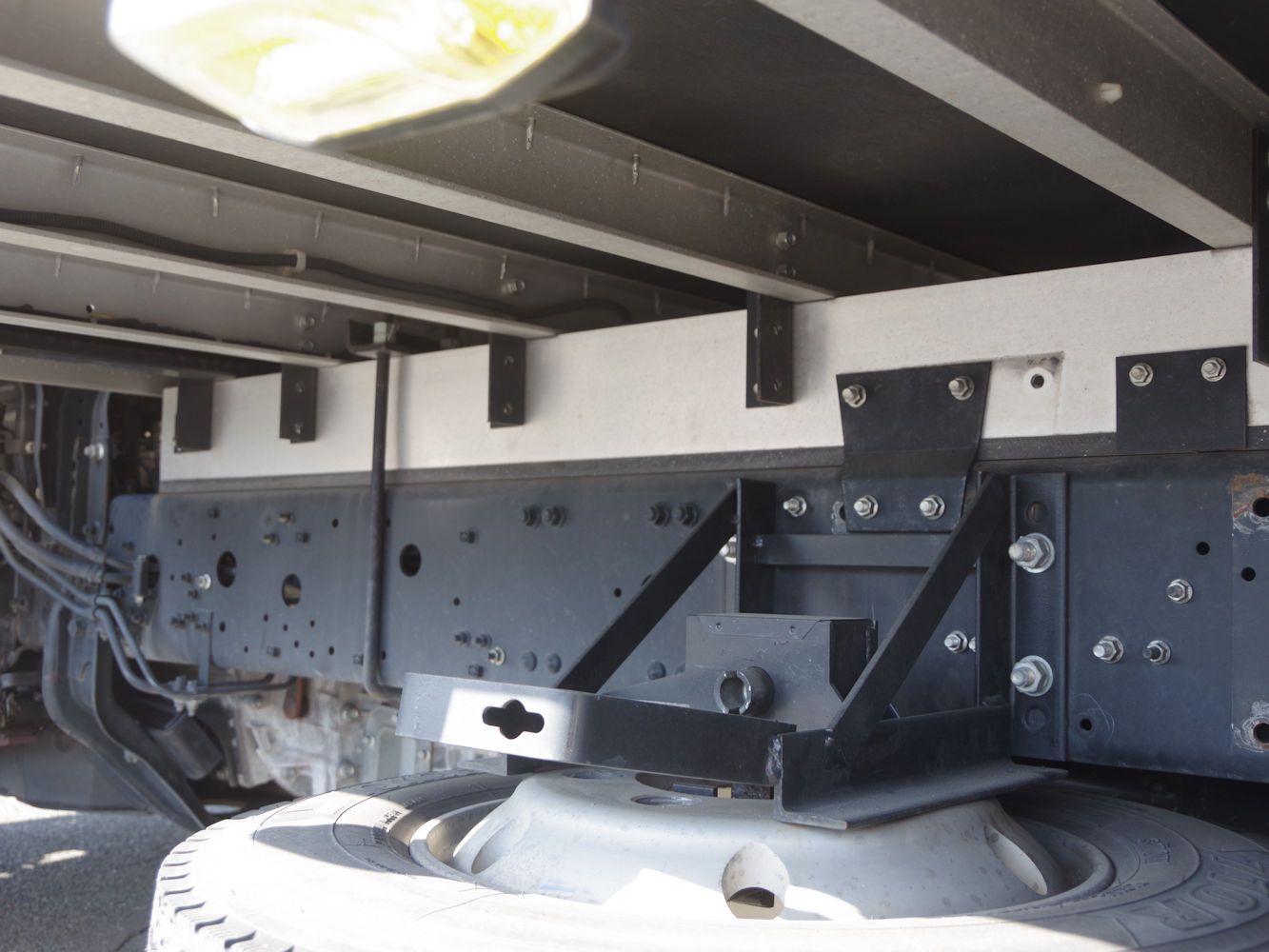 三菱 ファイター 2KG-FK65F(2WD)の写真6