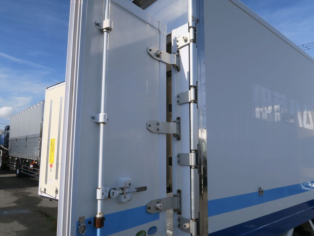 いすゞ エルフ TKG-NKS85AN(4WD)の写真15