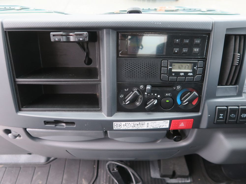 いすゞ エルフ TKG-NKS85AN(4WD)の写真28