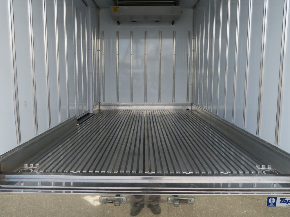 三菱 キャンター 2RG-FBAV0の写真10