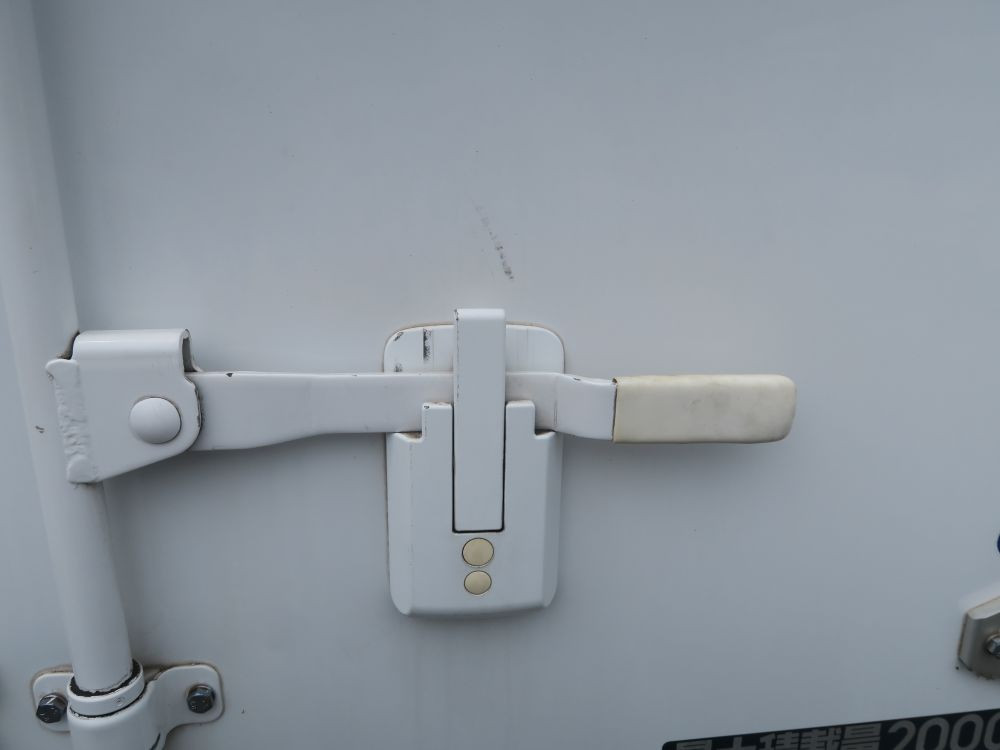 三菱 キャンター 2RG-FBAV0の写真15