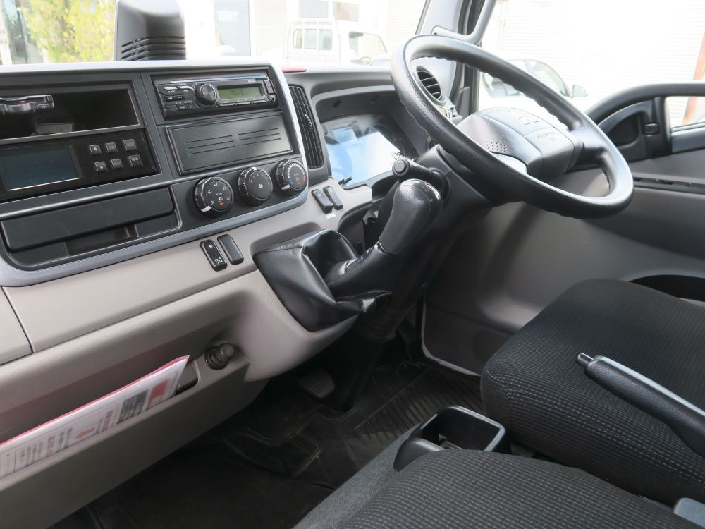 三菱 キャンター 2RG-FBAV0の写真23