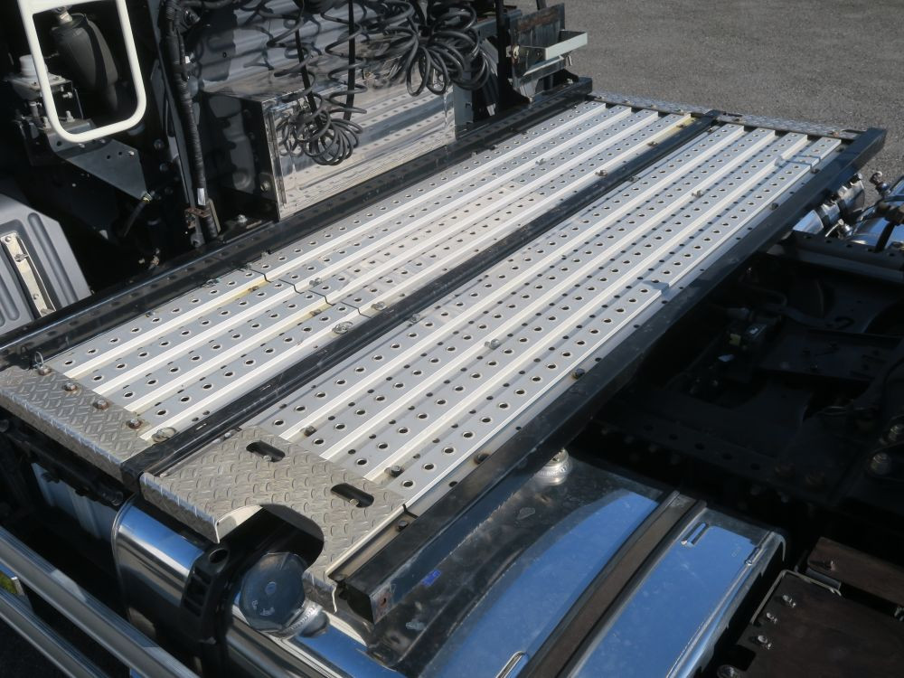 日野 プロフィア 2DG-SH1EDGGの写真13