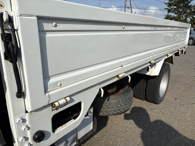 いすゞ エルフ KR-NHS69EAV(4WD)の写真5