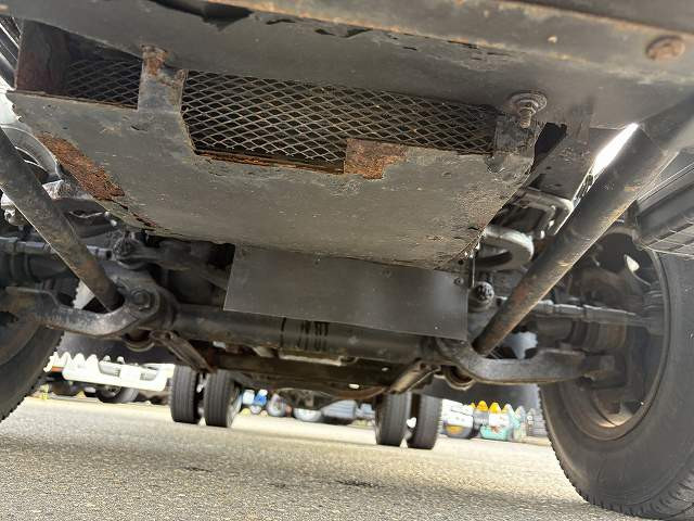 いすゞ エルフ KR-NHS69EAV(4WD)の写真29