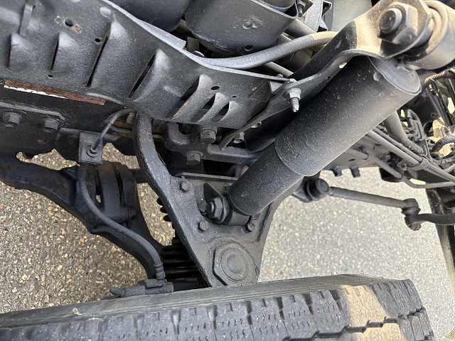 いすゞ エルフ KR-NHS69EAV(4WD)の写真38