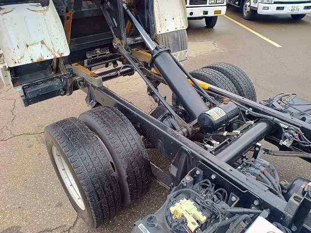 三菱 キャンター 2PG-FDA60(4WD)の写真16