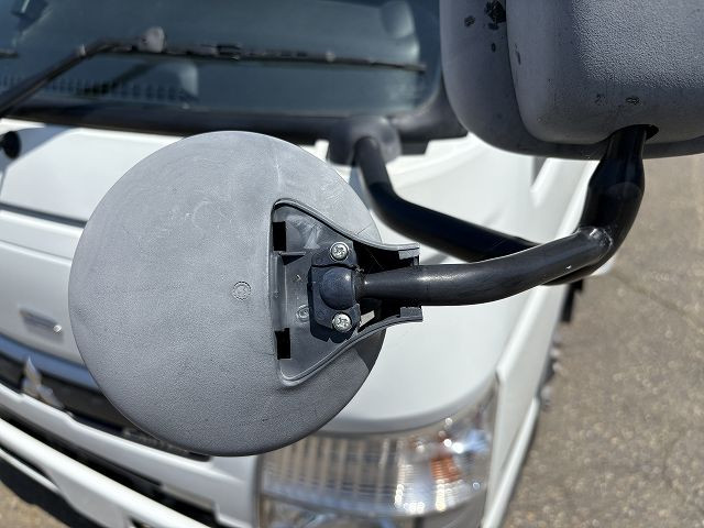 三菱 キャンター TPG-FEA50の写真45