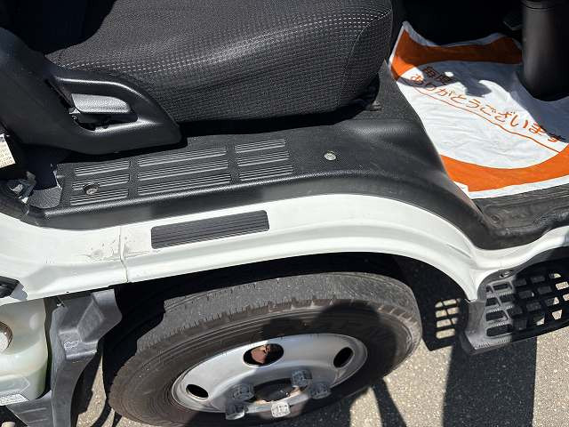 三菱 キャンター TPG-FEA50の写真46