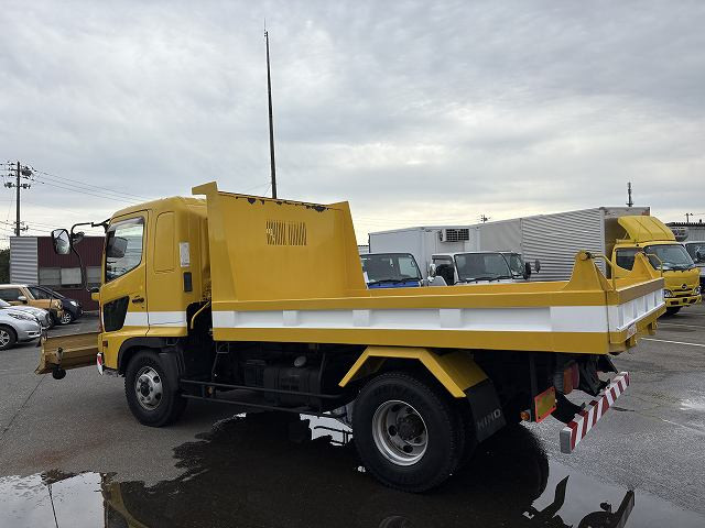 日野 レンジャー ADG-FX7JDWA(4WD)の写真4