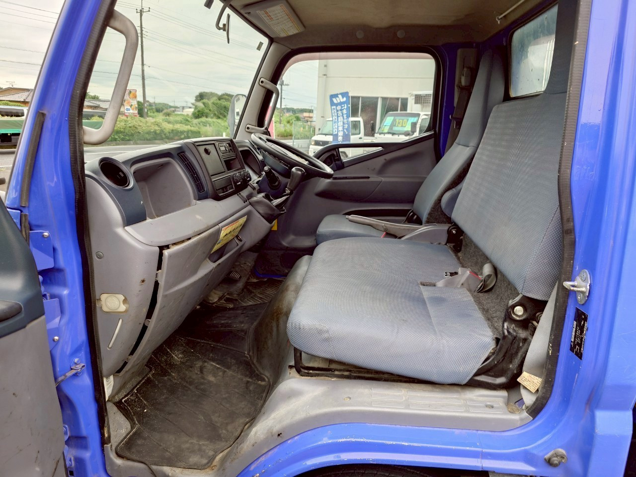 三菱 キャンター TKG-FBA30(2WD)の写真35