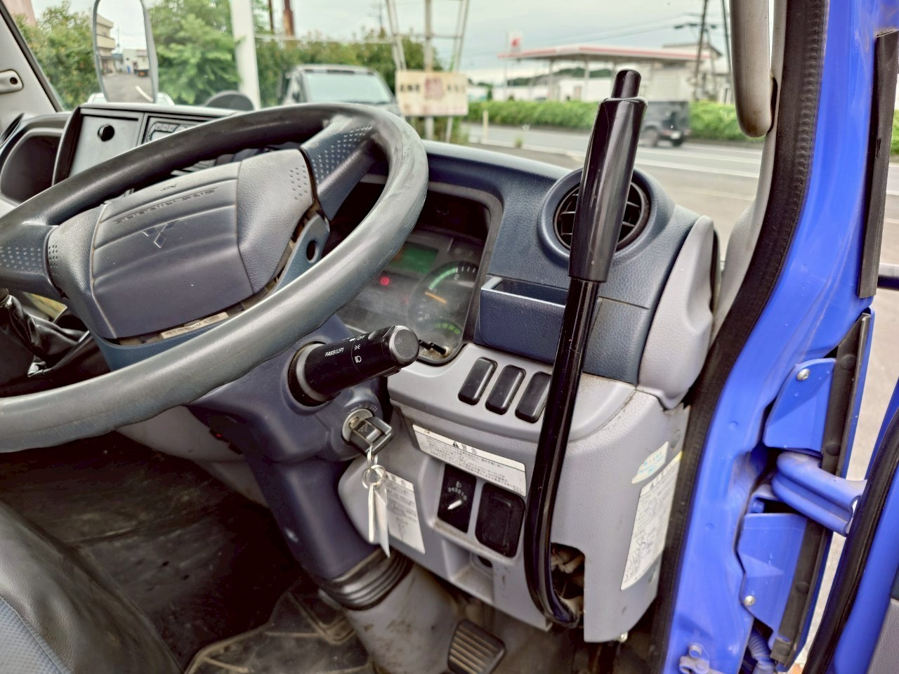 三菱 キャンター TKG-FBA30(2WD)の写真47