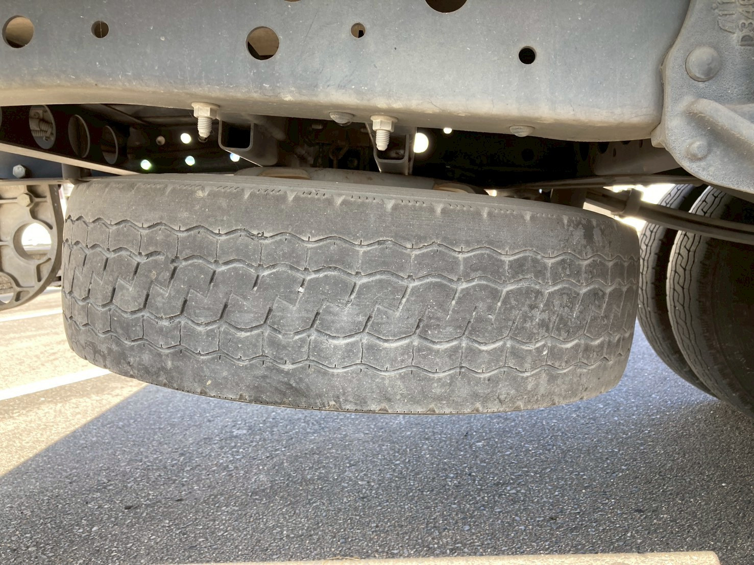 いすゞ エルフ TRG-NLR85AN(2WD)の写真28