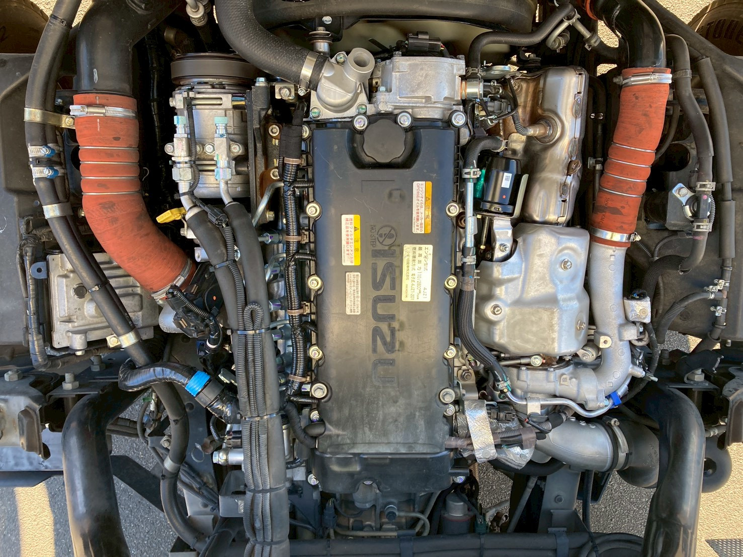 いすゞ エルフ 2RG-NPR88AN(2WD)の写真27