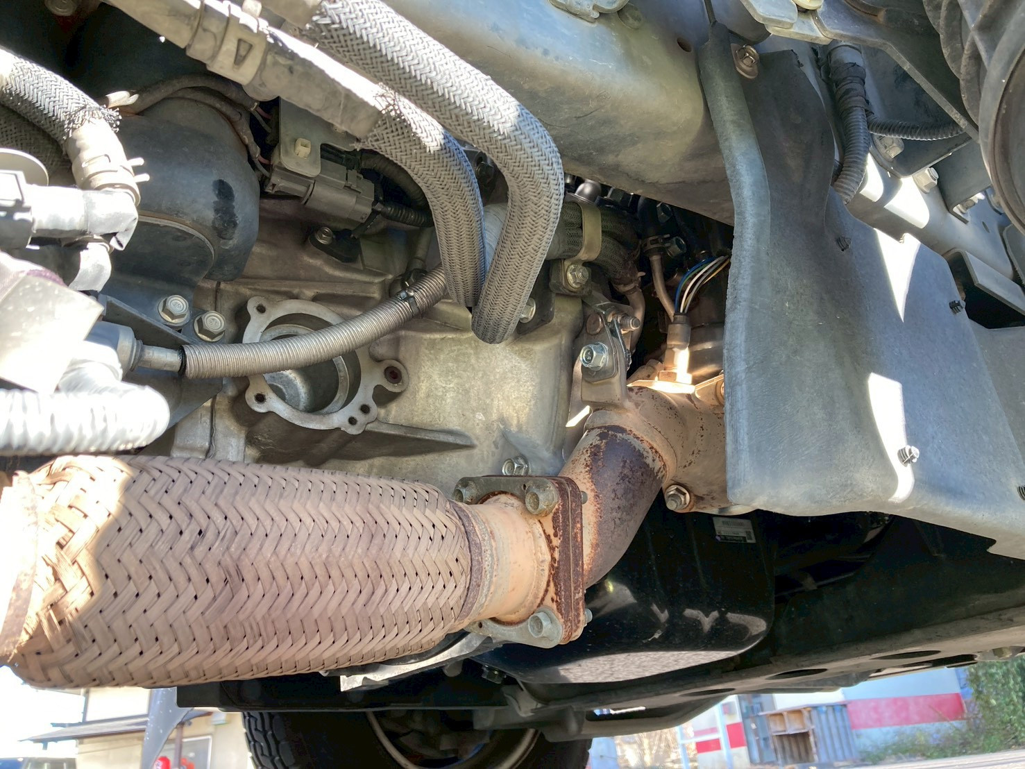 いすゞ エルフ 2RG-NPR88AN(2WD)の写真30