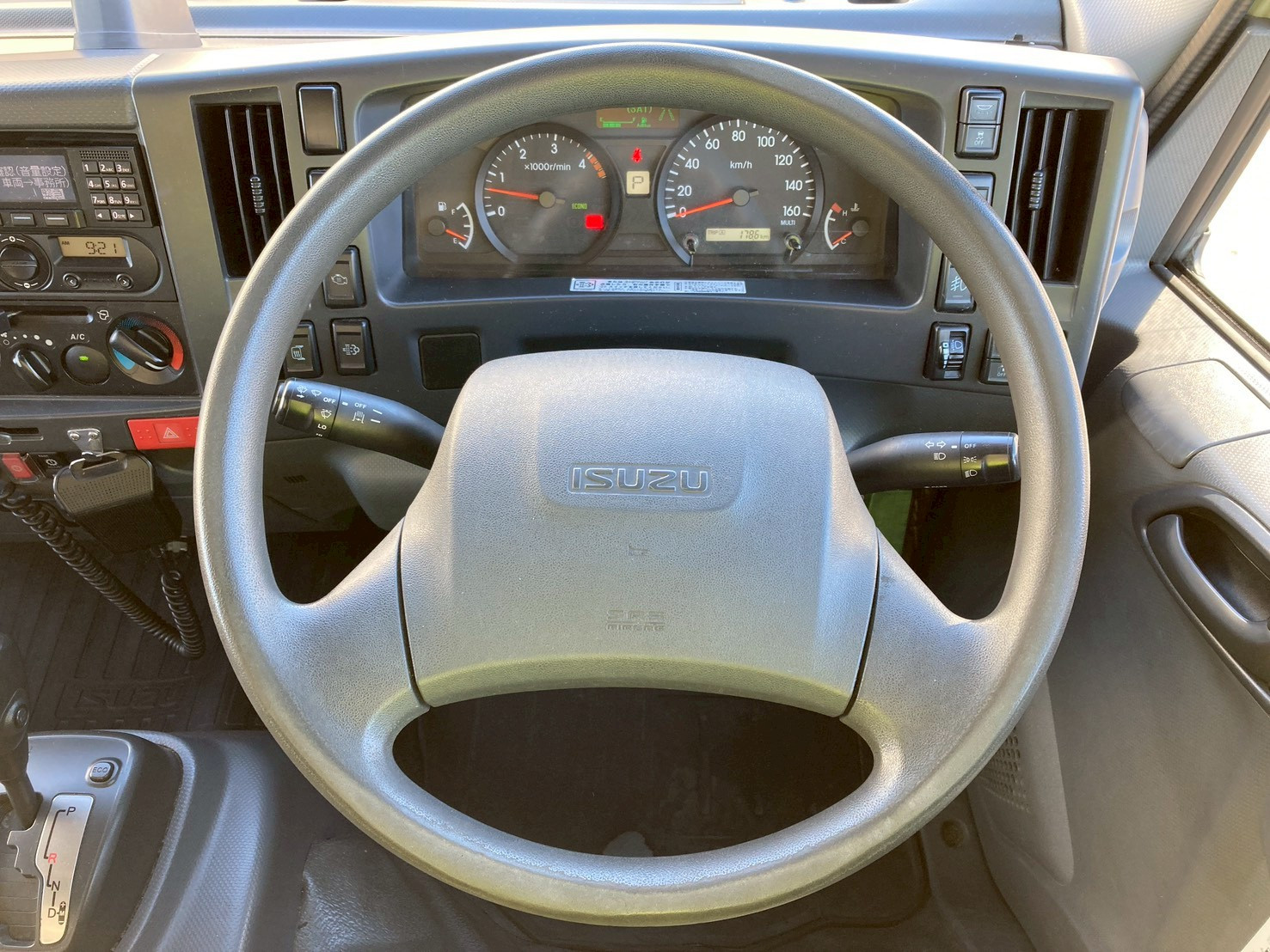 いすゞ エルフ 2RG-NPR88AN(2WD)の写真36