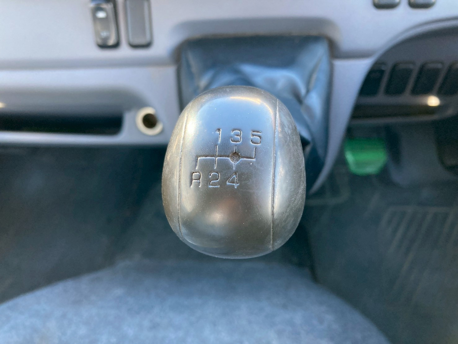 三菱 キャンター TKG-FEA50(2WD)の写真42