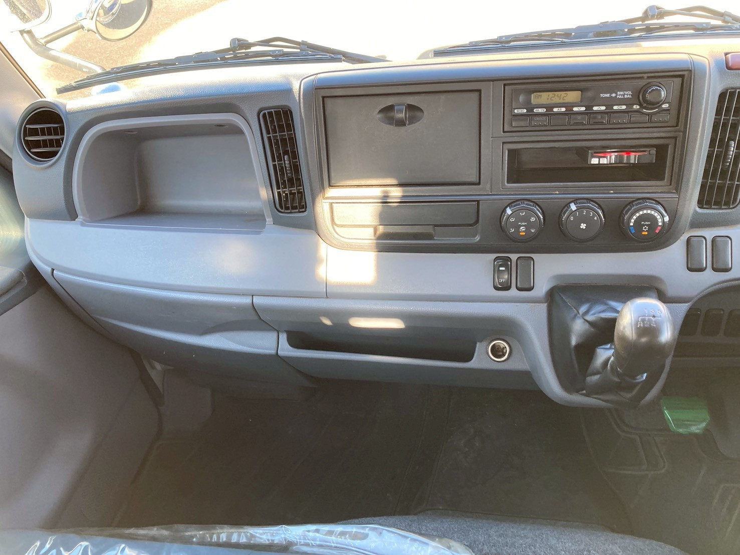 三菱 キャンター TKG-FEA50(2WD)の写真46