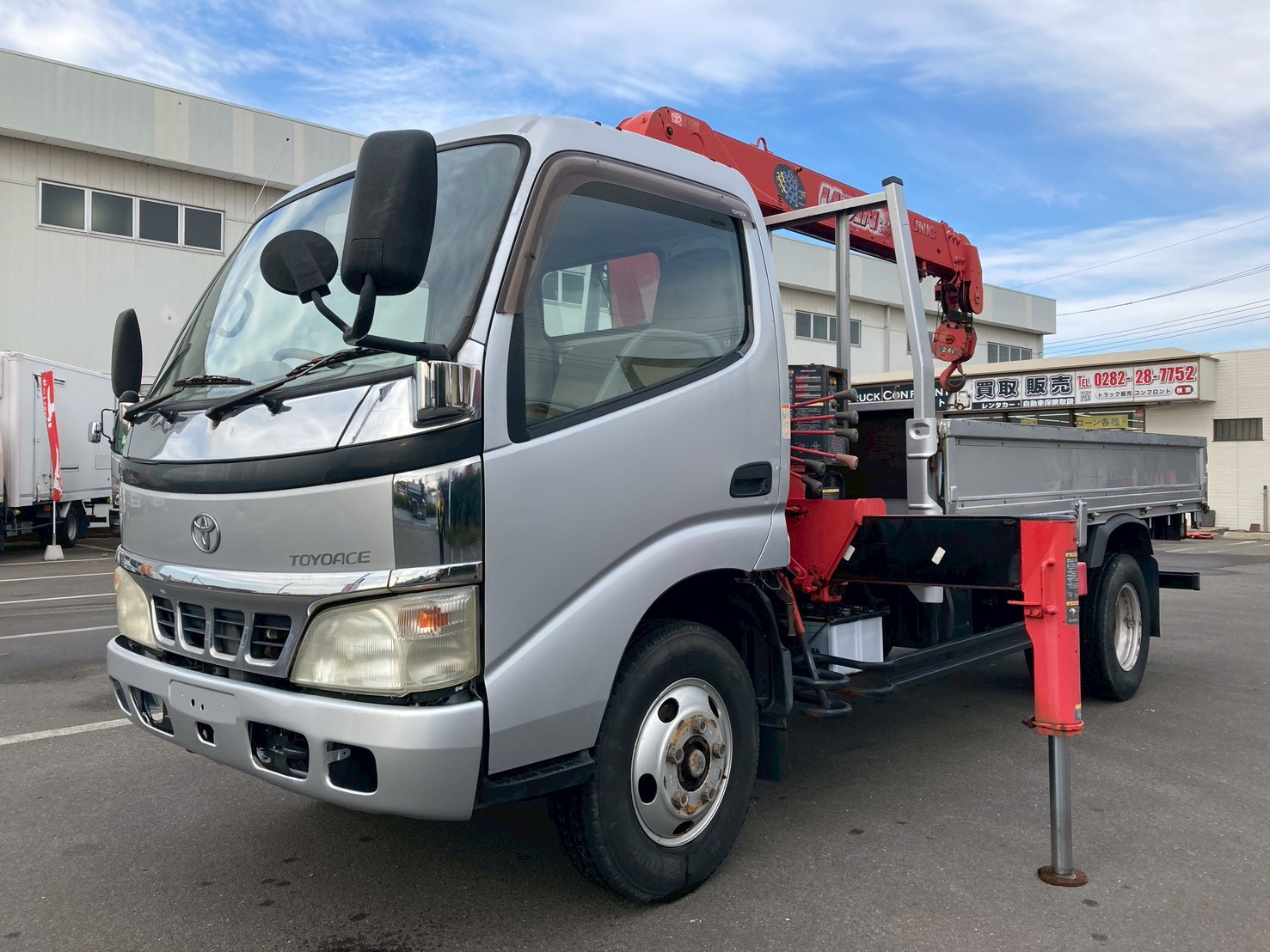 トヨタ トヨエース PB-XZU341(2WD)の写真2