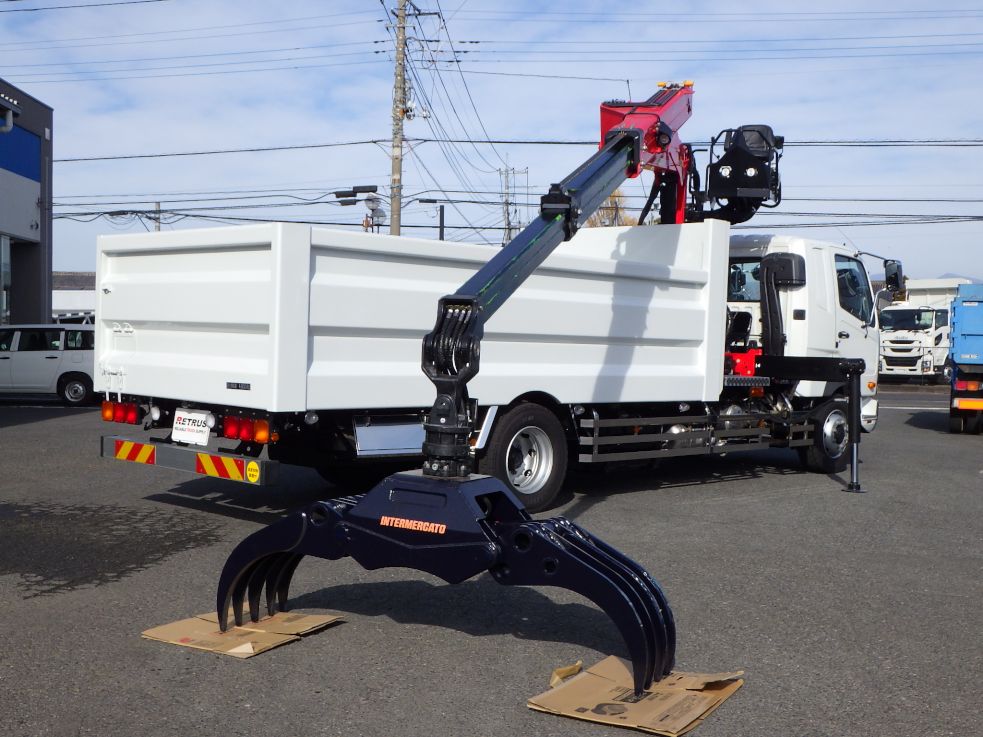 三菱 ファイター 2KG-FK62FZの写真4