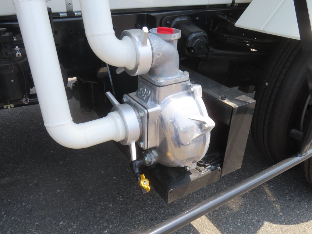 ポンプです。|日野 デュトロ 2KG-XZU700M(2WD)の写真15