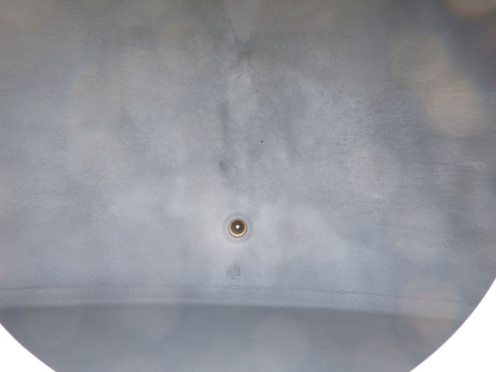 タンク内部の状態です。|日野 デュトロ 2KG-XZU700M(2WD)の写真8