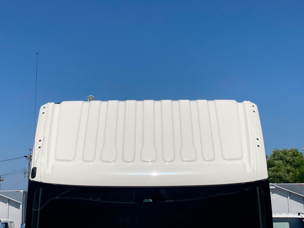 ルーフの状態です。|日野 デュトロ 2KG-XZU700M(2WD)の写真36