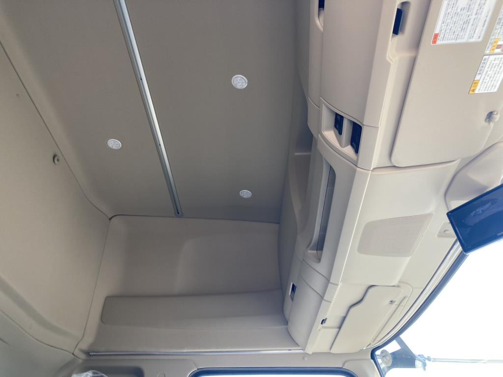 ハイルーフです。|日野 プロフィア 2DG-FS1AHEの写真9