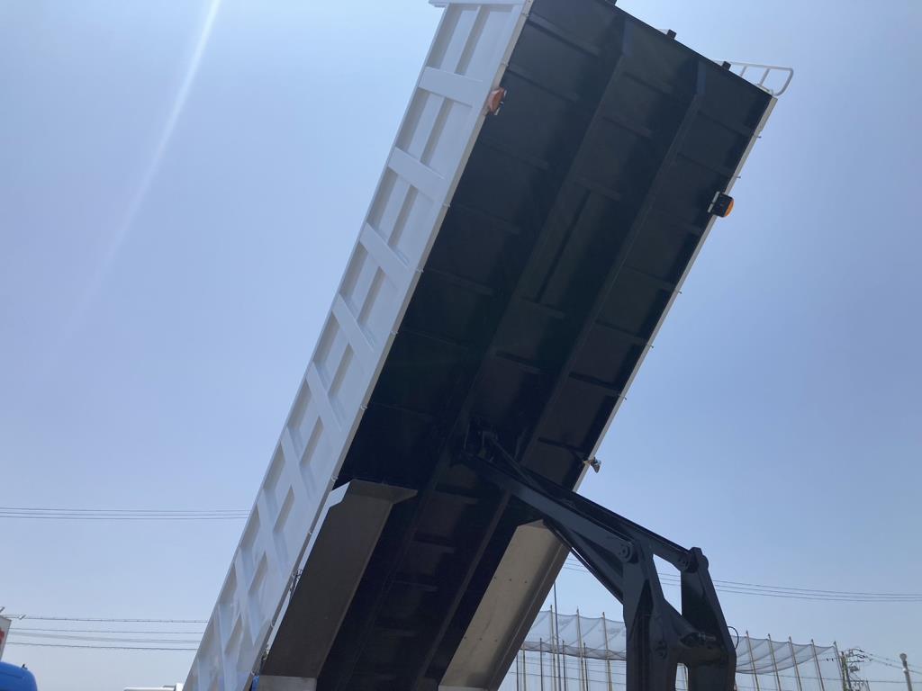 ネタの状態です。|日野 プロフィア 2DG-FS1AHEの写真15