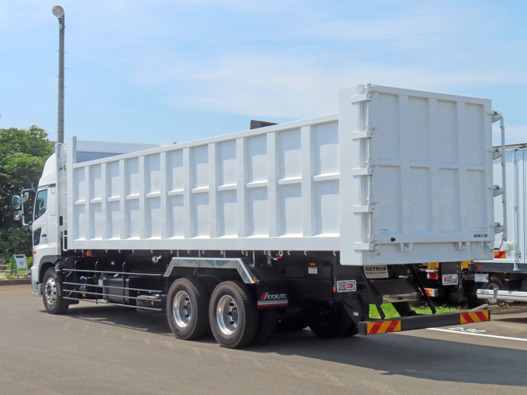 日野 プロフィア 2DG-FS1AHEの写真3