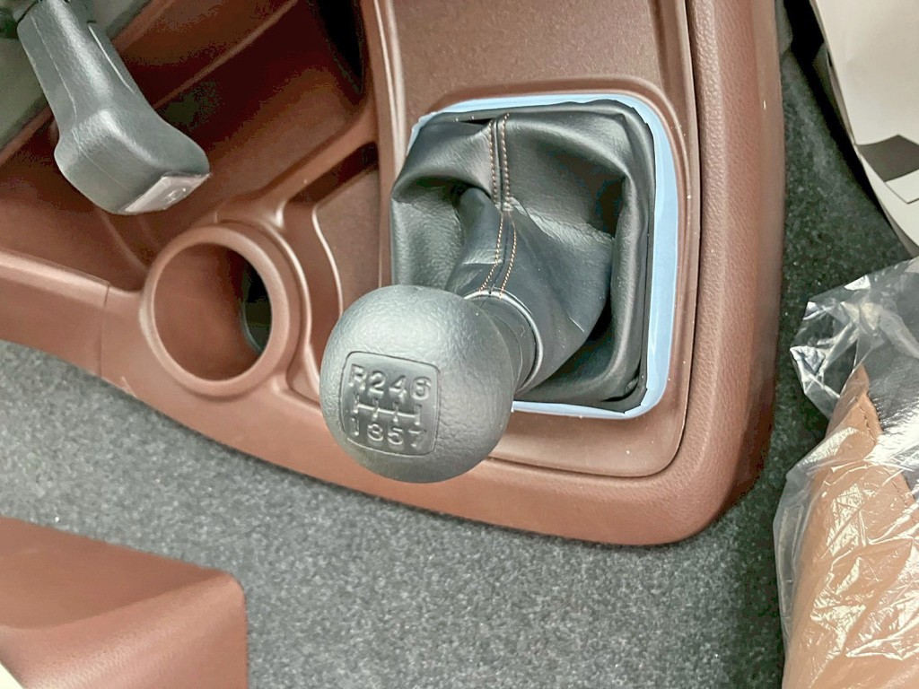 日野 プロフィア 2DG-FS1AHEの写真6