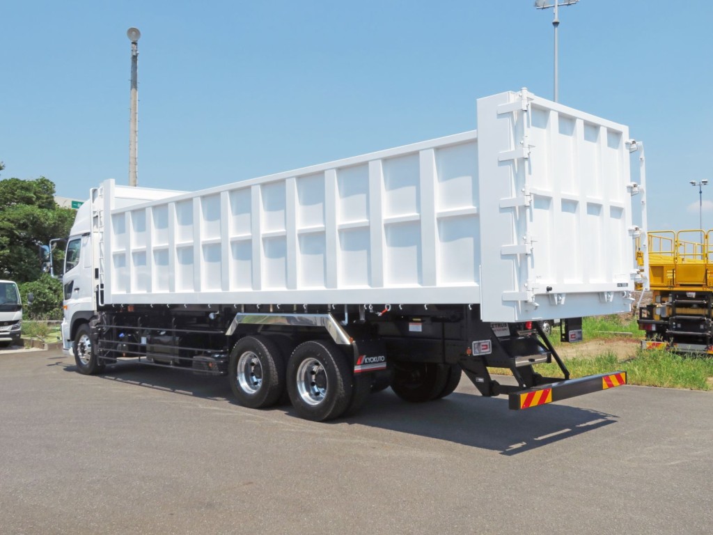 日野 プロフィア 2DG-FS1AHEの写真3