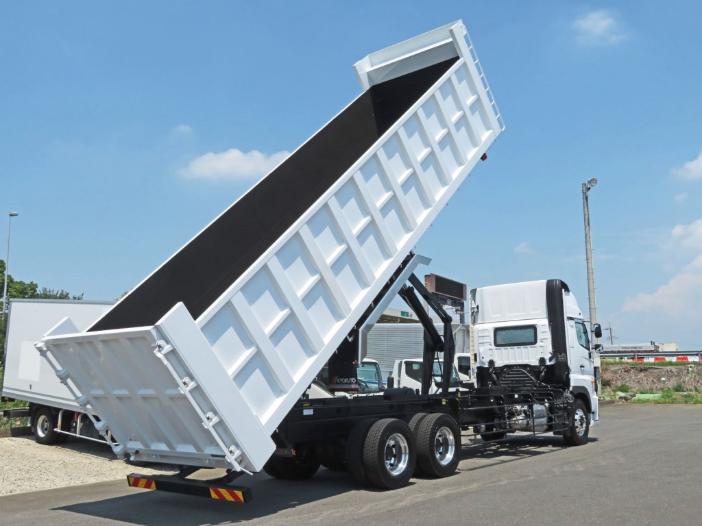 日野 プロフィア 2DG-FS1AHEの写真4