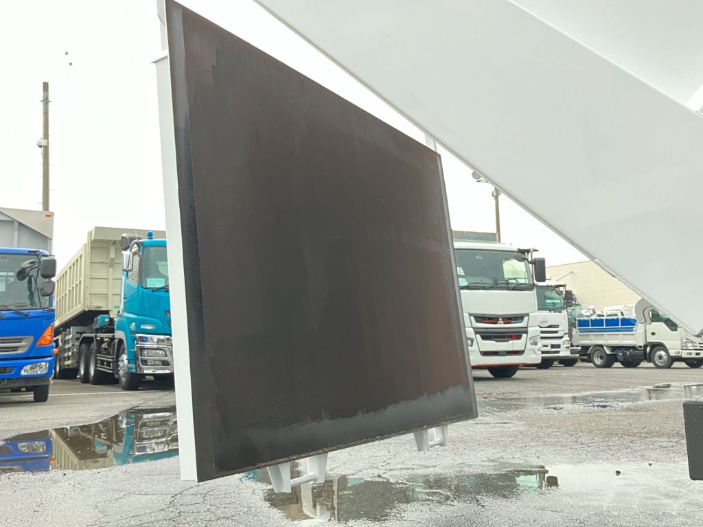 リヤゲート裏側の状態です。|日野 プロフィア 2DG-FS1AJEの写真12