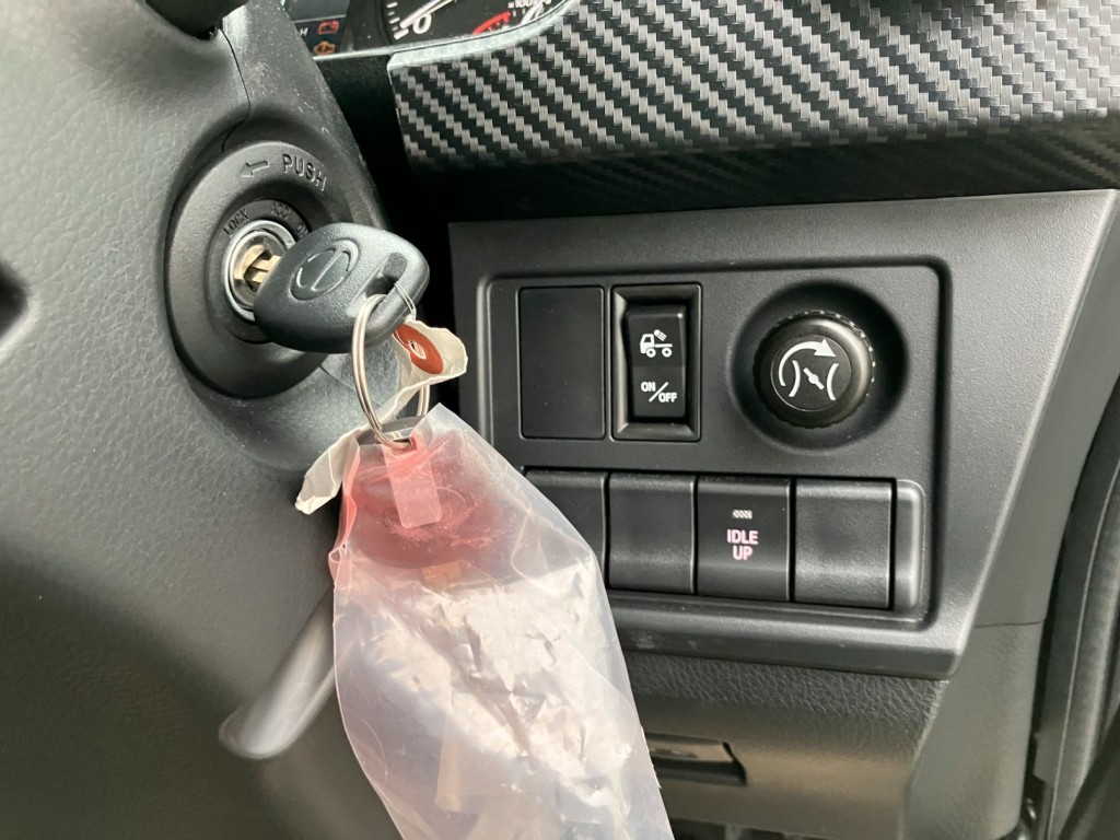 日野 プロフィア 2DG-FS1AJEの写真21