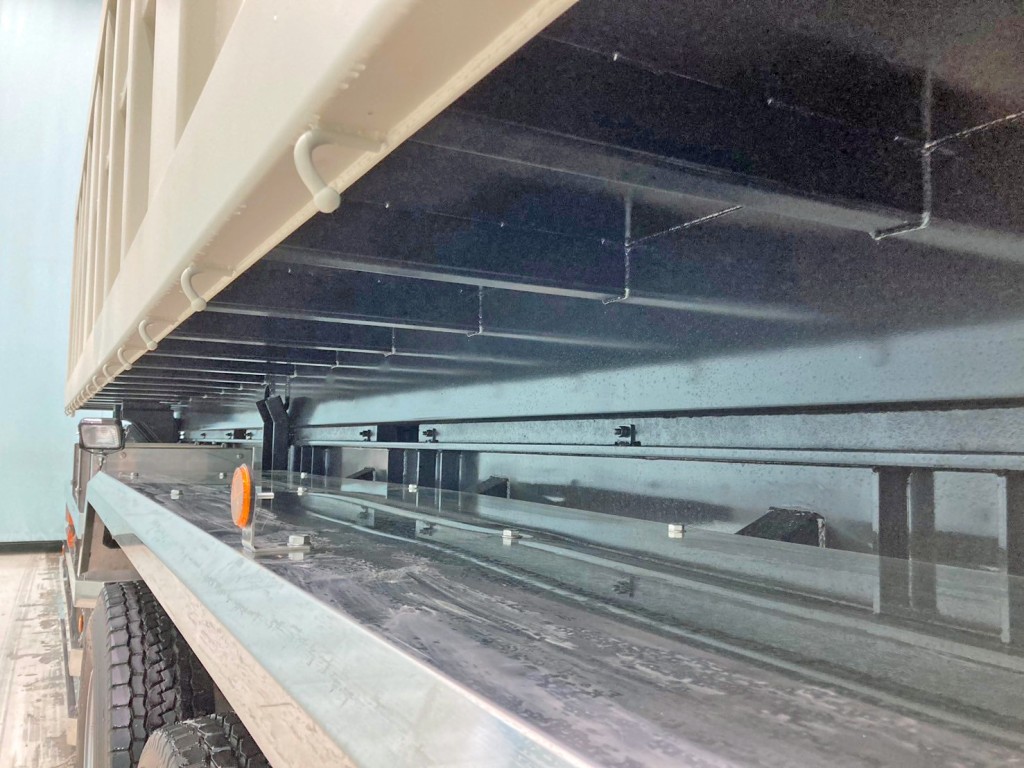 シャーシとネタの状態です。(縦ネタ・横ネタは鉄製です)|トレクス PFB34112の写真6