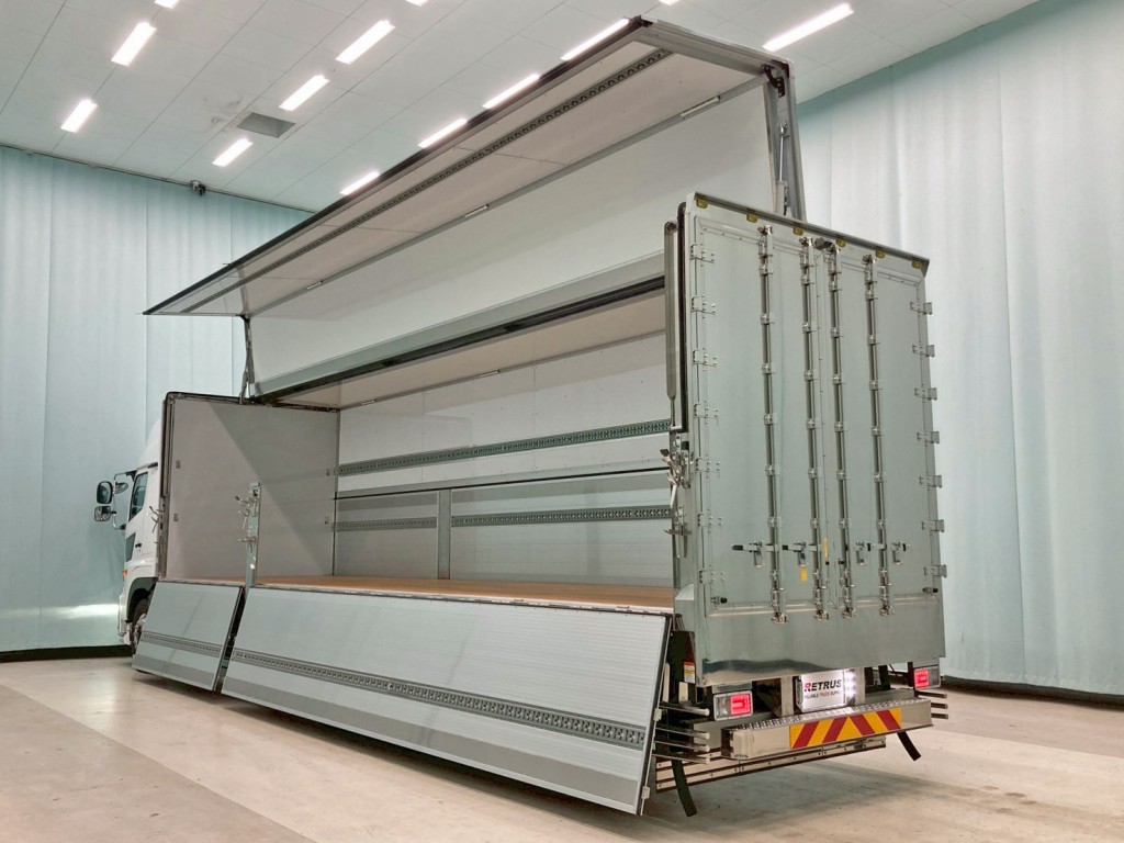 中柱は差込式です。|日野 プロフィア 2DG-FR1AHCの写真5