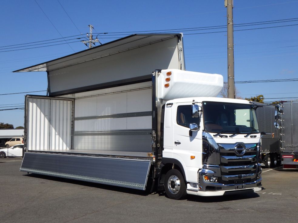 日野 プロフィア 2DG-FW1AHCの写真2