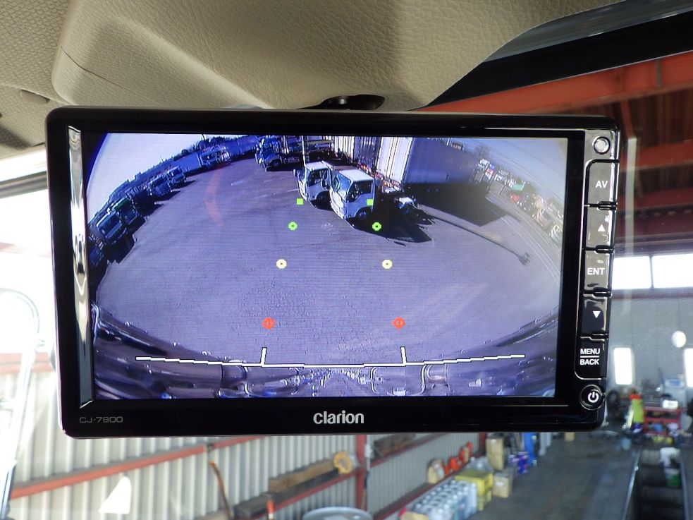 液晶バックモニター付きです。|日野 プロフィア 2DG-FW1AHCの写真22