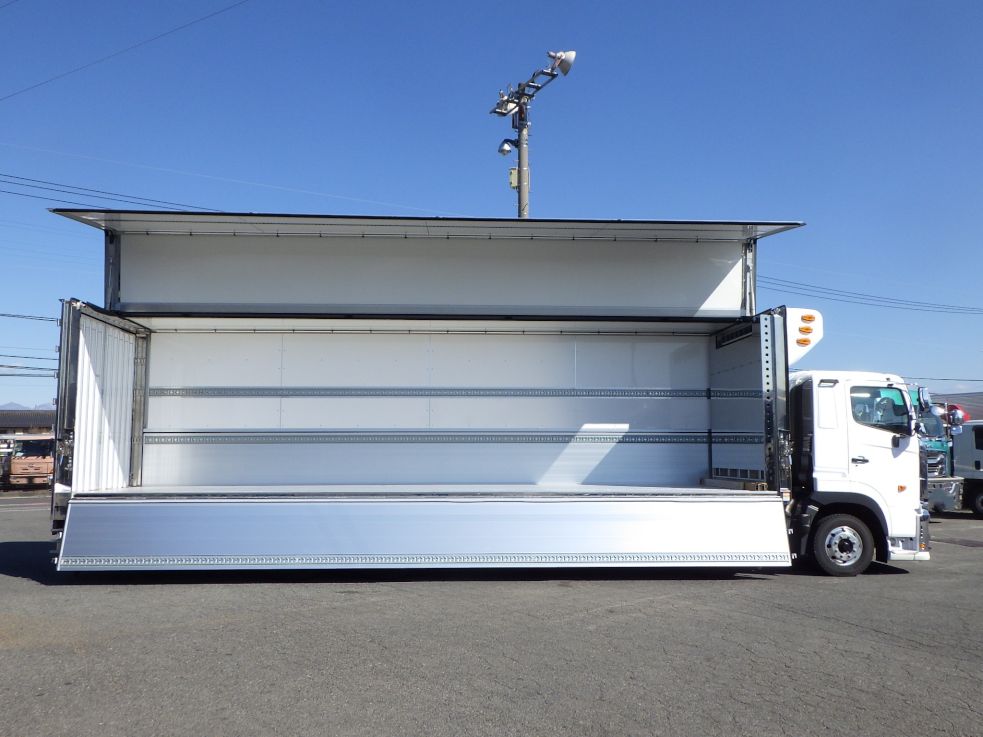 日野 プロフィア 2DG-FW1AHCの写真40