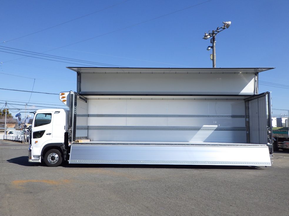 日野 プロフィア 2DG-FW1AHCの写真41