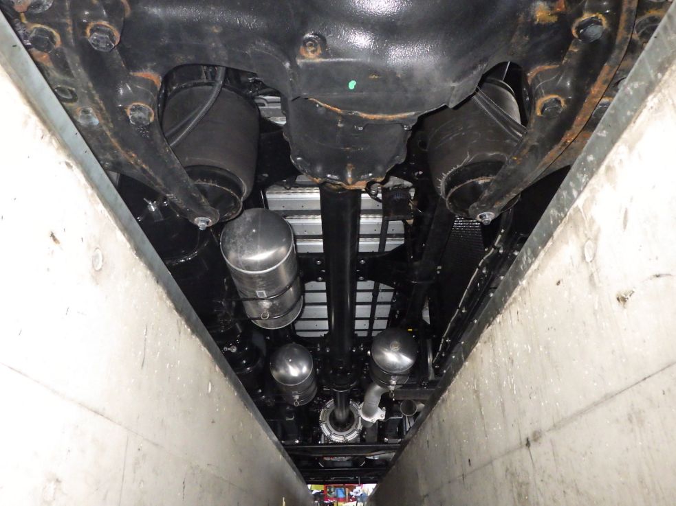 日野 プロフィア 2DG-FW1AHCの写真45