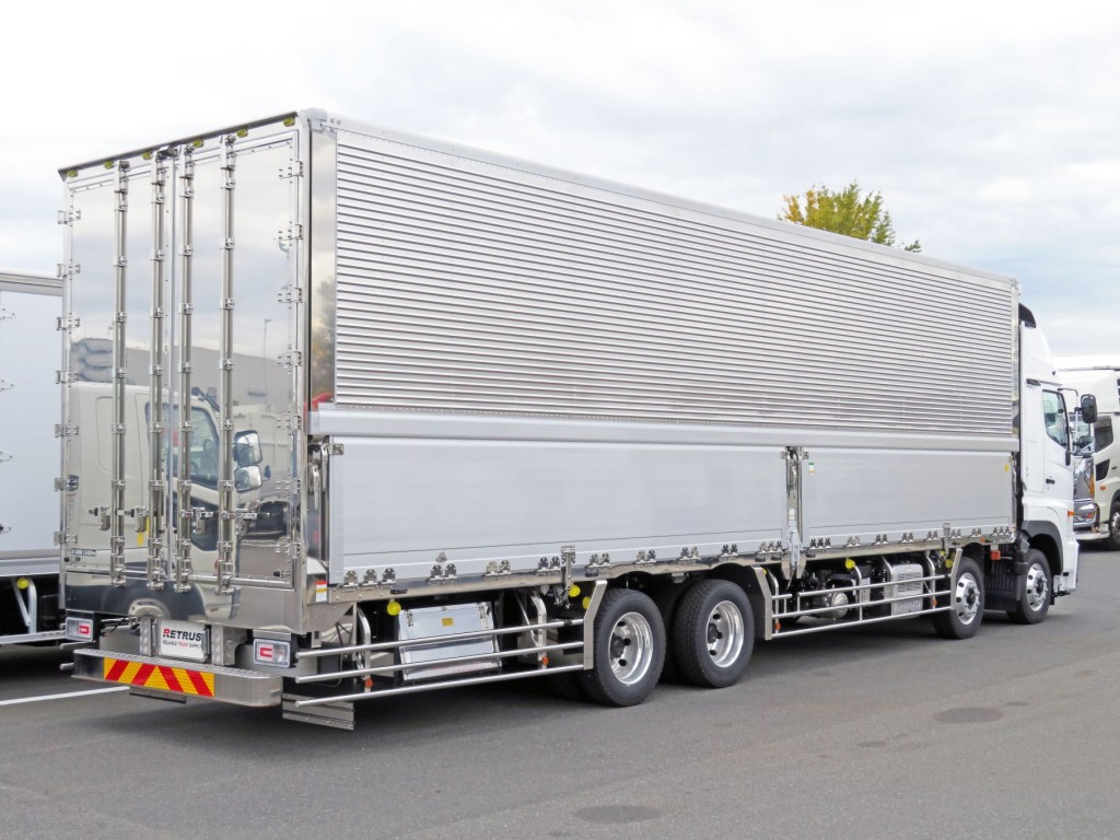 日野 プロフィア 2DG-FW1AHCの写真4