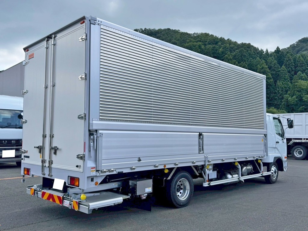 三菱 ファイター 2KG-FK65F(2WD)の写真4