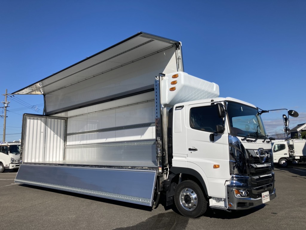 日野の現行型未使用冷凍ウイングです。|日野 プロフィア 2DG-FW1AHCの写真2